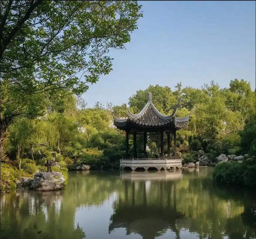 田阳县含卉餐饮有限公司